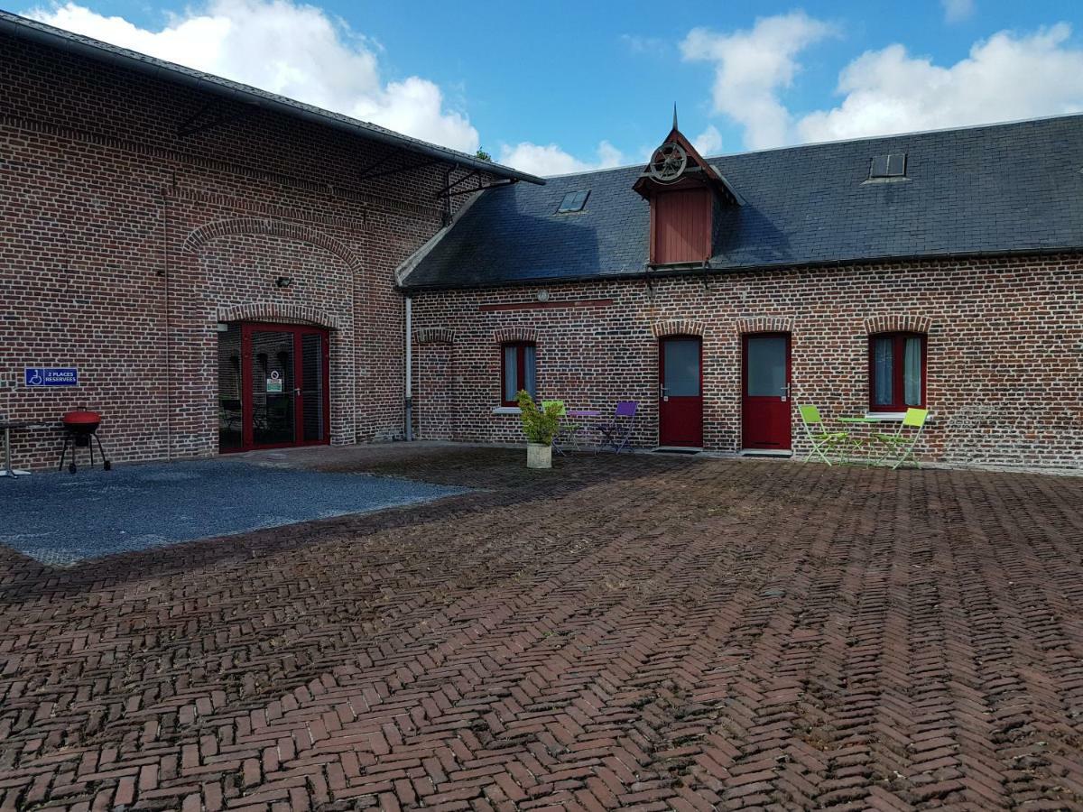 Au Petivall Studio Achicourt Exterior photo