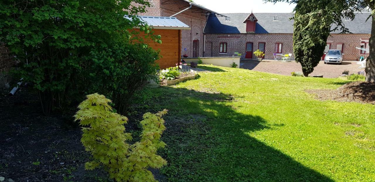 Au Petivall Studio Achicourt Exterior photo